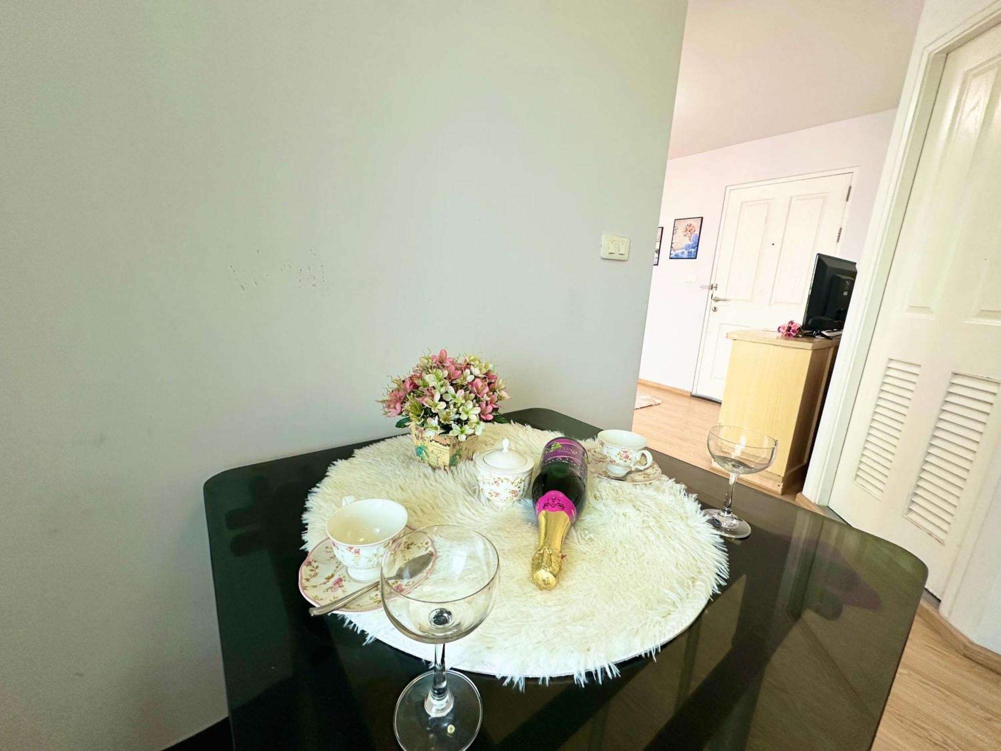 เช่ารายเดือน ดีคอนโด รัตนาธิเบศร์ Dcondo Rattanathibet Нонтхабури Экстерьер фото